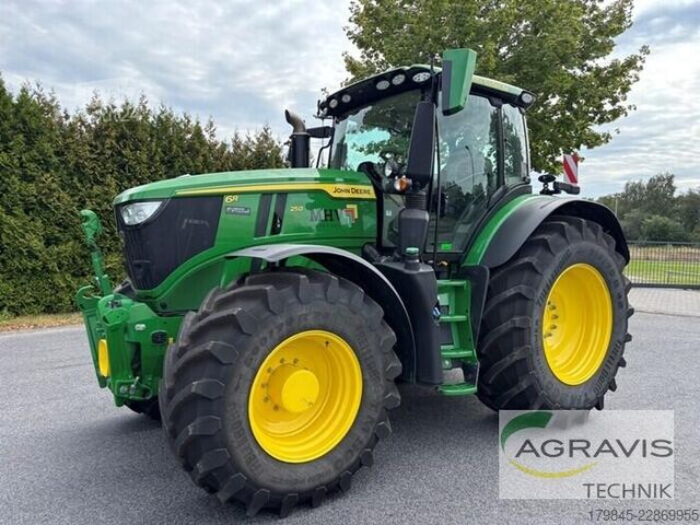 Traktor John Deere 6R 250