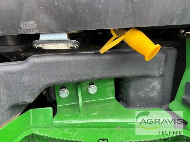 Traktor John Deere 6R 250