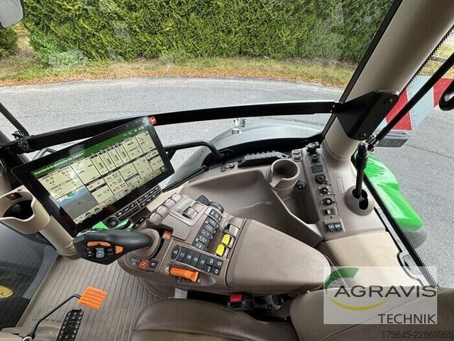 Traktor John Deere 6R 250
