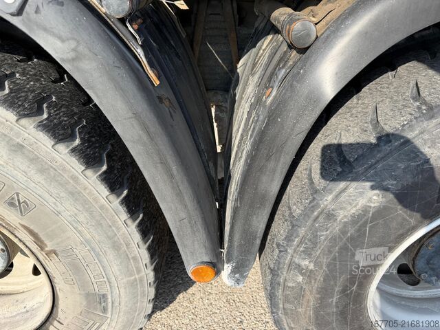 Avtomešalec betona Iveco TRAKKER 500