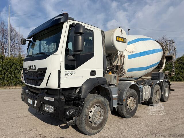Avtomešalec betona Iveco TRAKKER 500