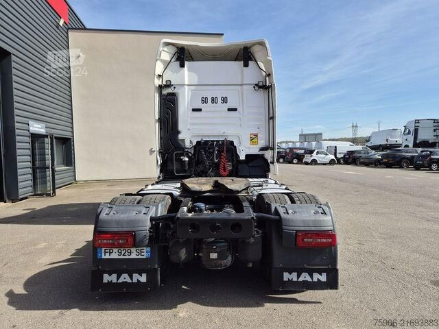 Tracteur routier standard MAN TGX