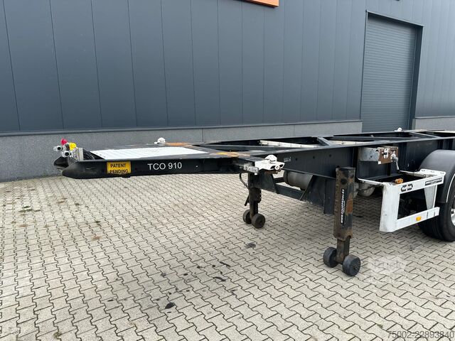 Транспорт на контейнери Van Hool 20FT ADR CHASSIS / empty weight 3.300kg / SAF D...