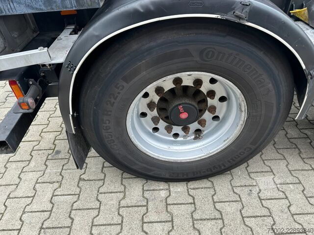 Транспорт на контейнери Van Hool 20FT ADR CHASSIS / empty weight 3.300kg / SAF D...