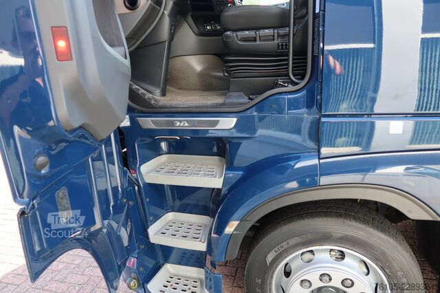 Furgone trasportatore di auto DAF XF 430 FA 4x2 Oprijvrachtwagen