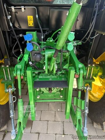 Traktor John Deere 5075E