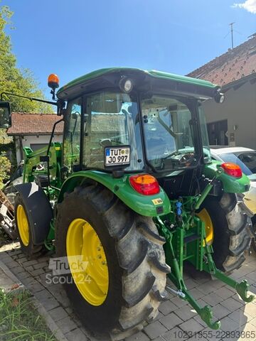 Traktor John Deere 5075E