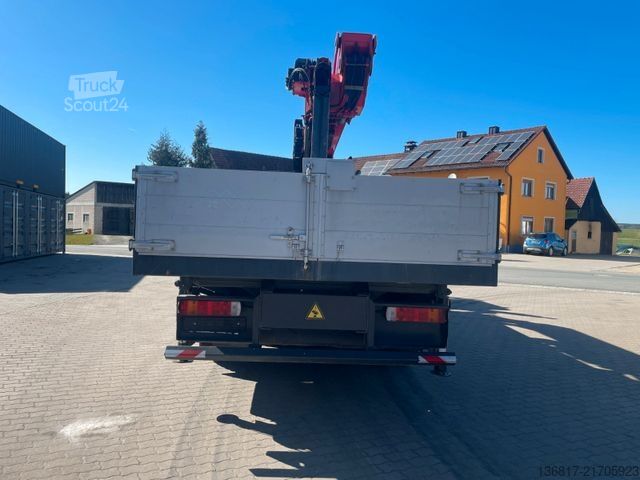 LKW mit Pritsche (offen) VOLVO FM12  8x4BB KIPPER KRAN PK33000ELB Fly-Jib WINDE