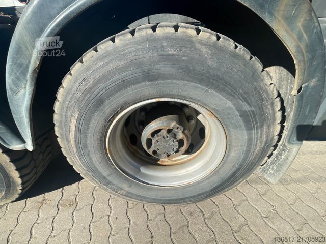 LKW mit Pritsche (offen) VOLVO FM12 8x4BB KIPPER KRAN PK33000ELB Fly-Jib WINDE