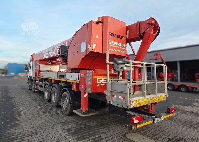 Platformă de lucru PALFINGER P900