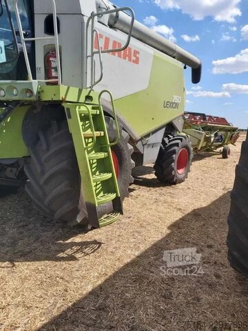 θεριζοαλωνιστική μηχανή CLAAS Lexion 750