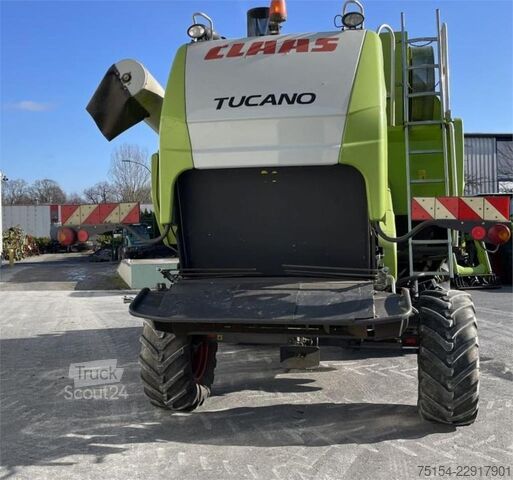 зерноуборочный комбайн CLAAS Tucano 320