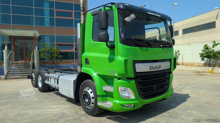 Truck chassis DAF CF