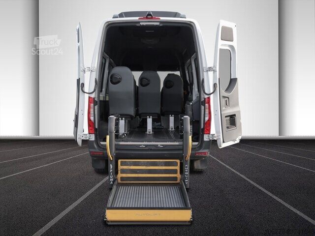 Skåpbil Mercedes-Benz Sprinter 317 CDI Kombi,Rollstuhllift,8Sitze
