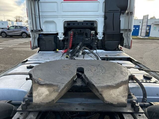 Cabeza tractora Daf XF