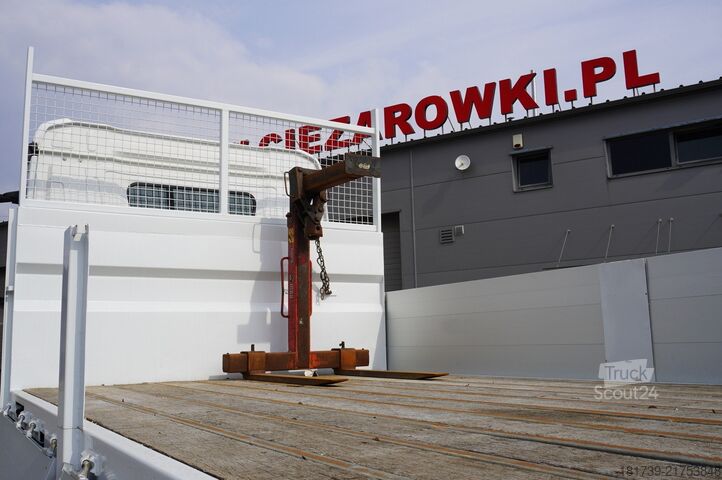 Platforma z žerjavom Mercedes-Benz Arocs 2633 flatbed truck / Crane FASSI