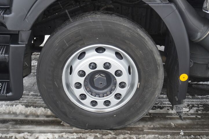 Prevoznik avtomobilov Iveco Stralis 360 EEV Tow truck 6x2