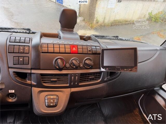 Matkalaukku Iveco 75E-210 4x2 Box Truck with Tail Lift – 136,000 km!