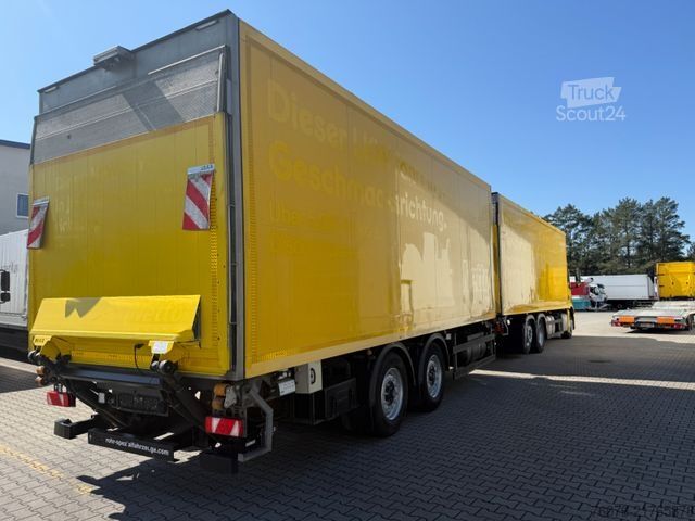 Jäähdytysrekka MERCEDES-BENZ 2540 LL 6x2/4 Kühlkoffer 8.2m LBW 2,5t  Carrier