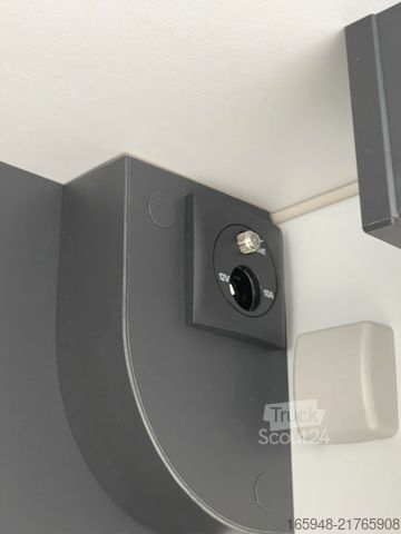 Напівінтегрований кемпер SUNLIVING C 70 DL *Automatik*165 PS*Markise+Solaranlage*