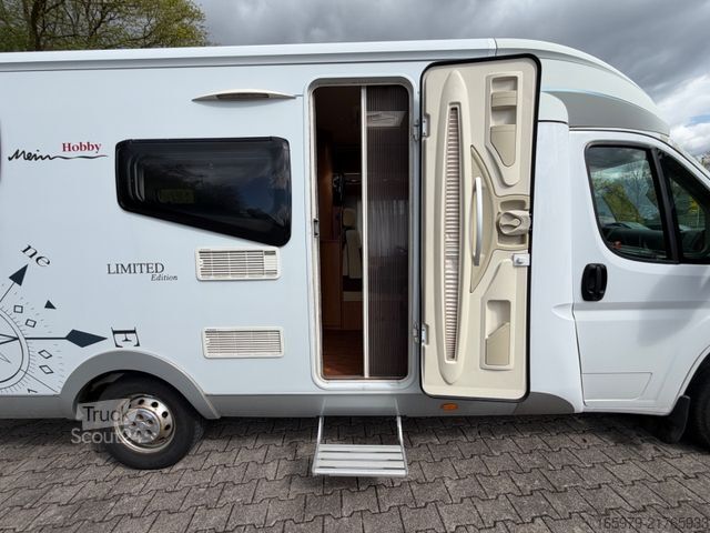 Pusiau integruotas kemperis HOBBY 500 GESC