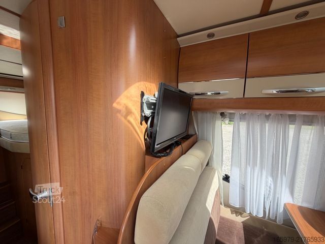 Pusiau integruotas kemperis HOBBY 500 GESC