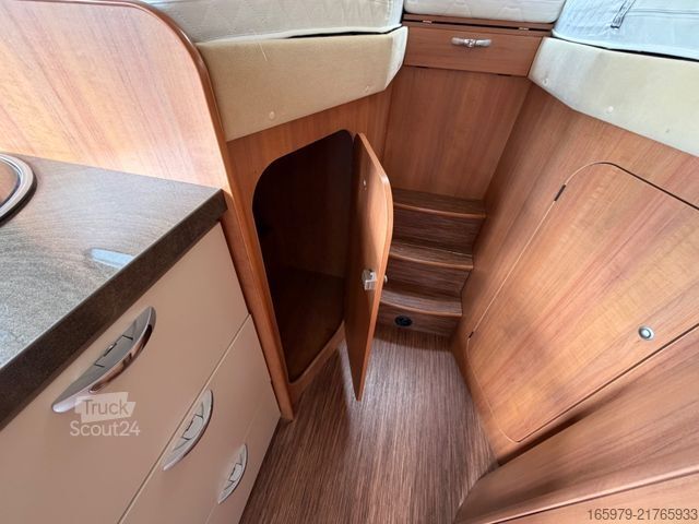 Pusiau integruotas kemperis HOBBY 500 GESC