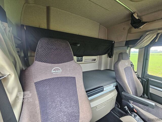 Trasportatore di legname MAN 26.500 TGX