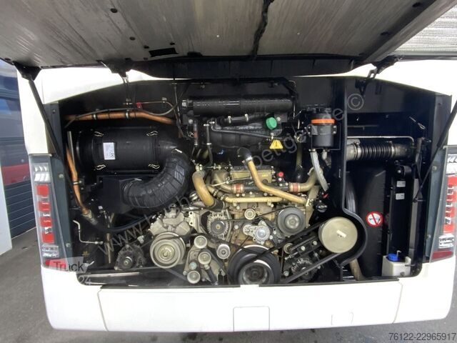 Tur otobüsü Mercedes-Benz L 17 RHD