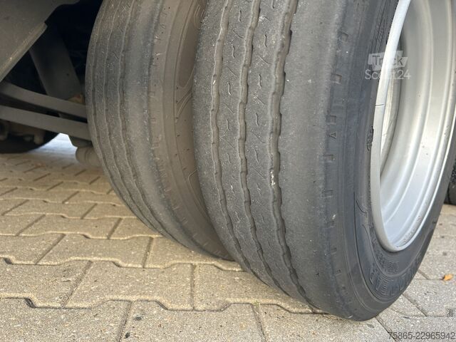 Tieflader Jumbo Groenewegen T 0152 D / Semi Dieplader / Auto - ...