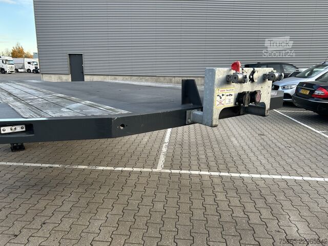 Tieflader Jumbo Groenewegen T 0152 D / Semi Dieplader / Auto - ...