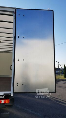 Фургон (вантажний автомобіль) MERCEDES-BENZ Atego 12xx Koffer 730 x 249 x 265 cm