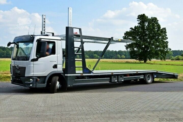 Tovornjak za prevoz avtomobilov MAN 12.250 TGL  Doppelstock für 3 Fahrzeuge