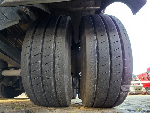 Semirremolque para bebidas SCHWARZMÜLLER SJ