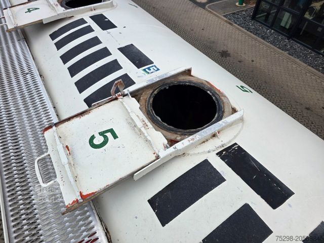 Silo puspieka  Köhler BSCX31/51/A  / 51.000 l / Lenkachse