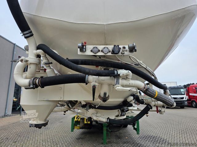 Silo puspieka  Köhler BSCX31/51/A  / 51.000 l / Lenkachse