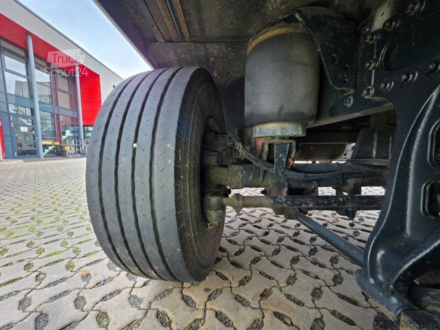 Gėrimų sunkvežimis MAN TGM 22.290 6x2-4 LL / Ldbw / Rückfahrk. / Lenkac