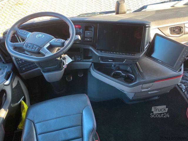 Rulotă/autocaravană SCANIA S 590  STX MOTORHOME