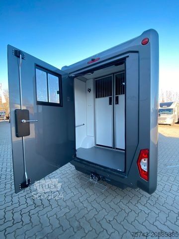 Transportor de animale RENAULT Master STX  Haras AUTOM. NEW MODEL 2025