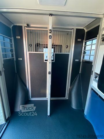 Transporteur de bétail RENAULT Master STX  Haras AUTOM. NEW MODEL 2025