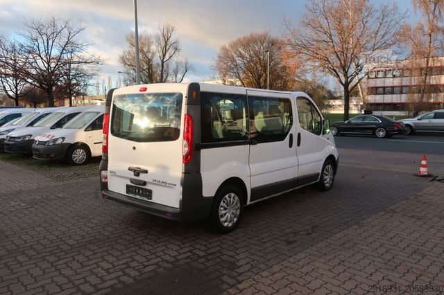 Minibús OPEL Vivaro 1.Hand / Klima / 9Sitzer / FN:42