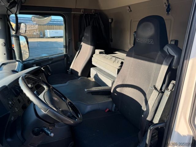 Betona sūknēšanas kravas automašīna SCANIA P410 6x4 Liebherr THP 140 H 24 M4XH Concretepump