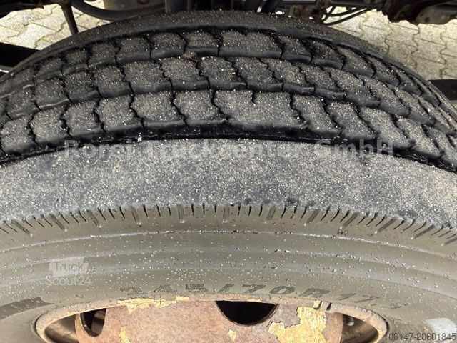 Skriňové nákladné vozidlo MAN 12.220 E6, AC, Diff.-Sperre,Automatik,LBW 1,5to