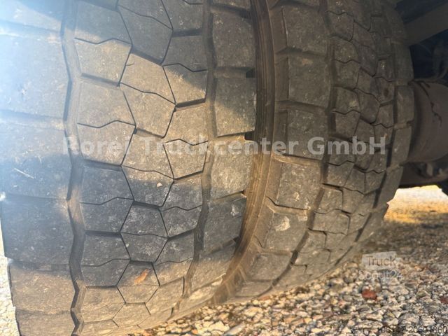 Dobozos teherautó MERCEDES-BENZ 1218L E6, Automatikgetriebe , Klima,LBW 1,5to