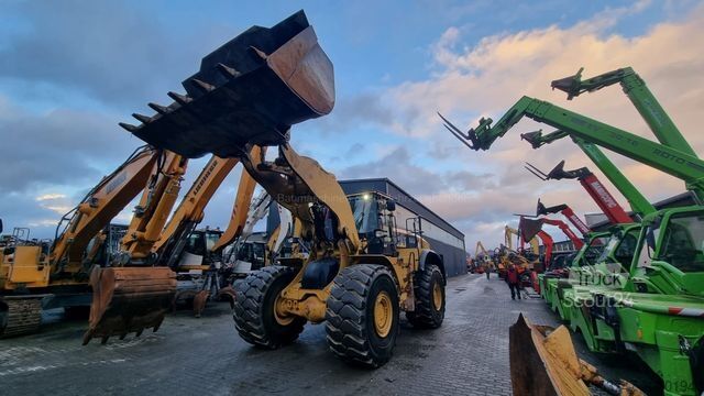 Kerekes rakodó CATERPILLAR CAT 980 K