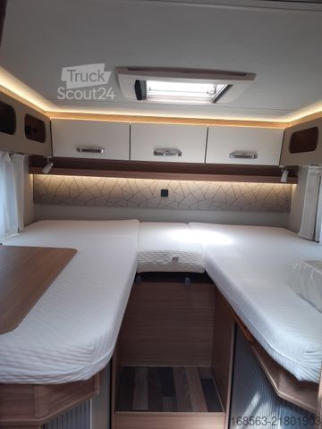 Caravan/camper WEINSBERG Cara Compact Mercedes Pepper 640 MEG