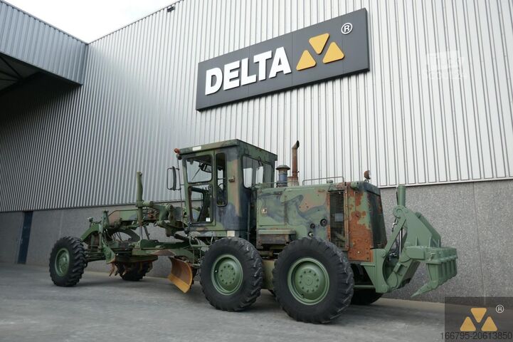 Livellatrice Caterpillar 130G Ex-army