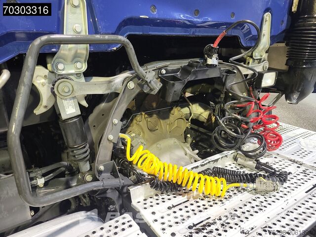 حجم SZM Mercedes Actros L 1845 Actros 4X2 GigaSpace Mega 2xTanks