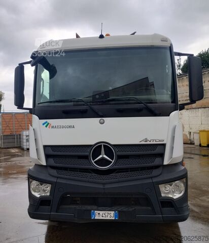 Compactador automático de resíduos Mercedes-Benz Antos