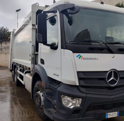 Compactor automat de deșeuri Mercedes-Benz Antos